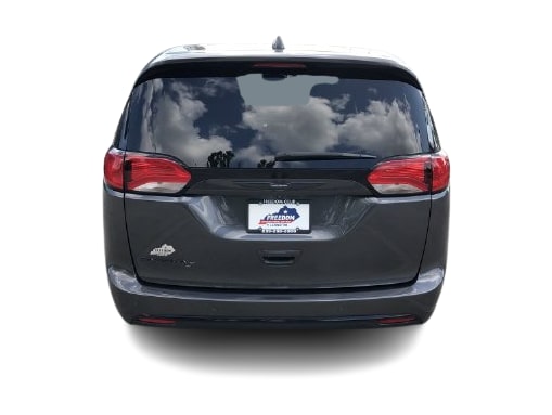Thumbnail: 2020 Chrysler Pacifica - 5