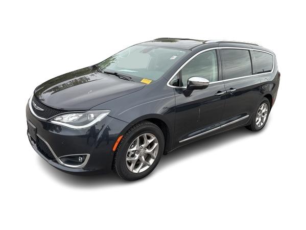 Thumbnail: 2019 Chrysler Pacifica - 17