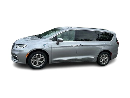 Thumbnail: 2021 Chrysler Pacifica - 16