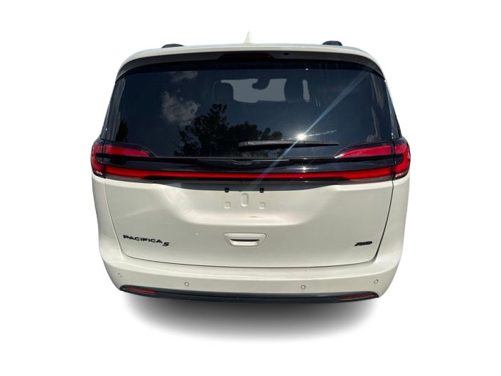 Thumbnail: 2021 Chrysler Pacifica - 5