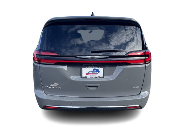 2025 Chrysler Pacifica Select 5