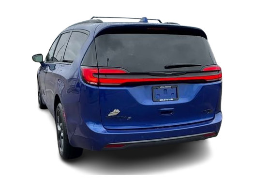 Thumbnail: 2021 Chrysler Pacifica - 4