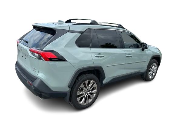 Thumbnail: 2021 Toyota RAV4 - 20