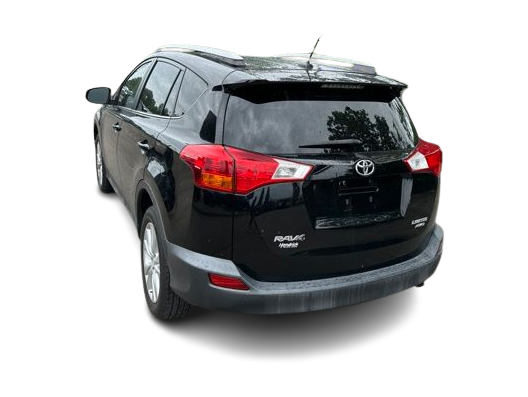 Thumbnail: 2015 Toyota RAV4 - 23