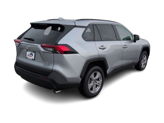 Thumbnail: 2023 Toyota RAV4 - 21