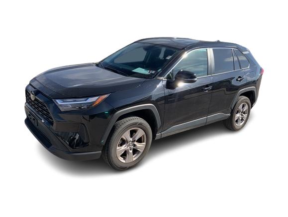 2023 Toyota RAV4 XLE 17