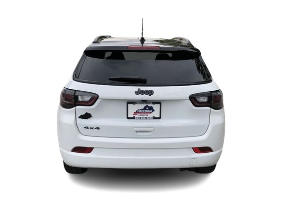 Thumbnail: 2022 Jeep Compass - 5