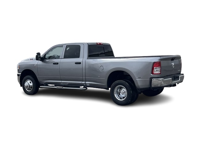 2024 RAM 3500 Tradesman 18