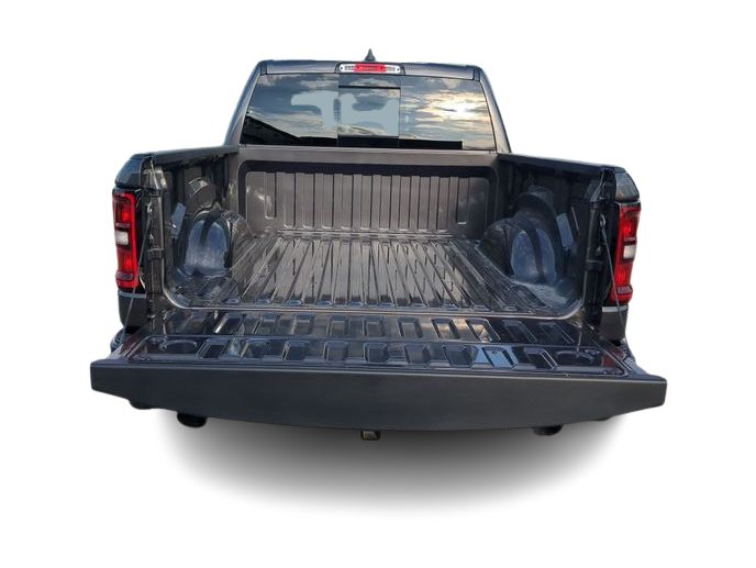 Thumbnail: 2026 RAM 1500 - 15