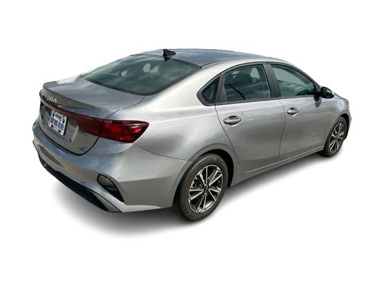 Thumbnail: 2024 Kia Forte - 13