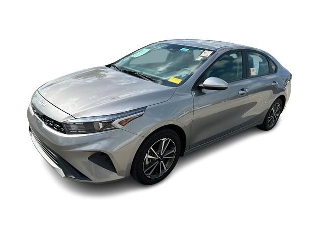Thumbnail: 2024 Kia Forte - 11