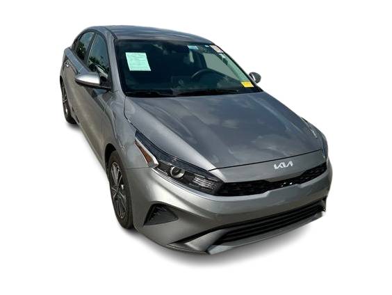 Thumbnail: 2024 Kia Forte - 17