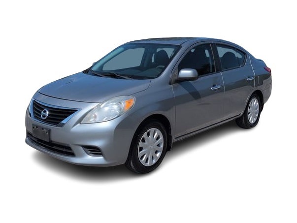 Thumbnail: 2013 Nissan Versa - 18
