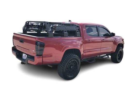 Thumbnail: 2018 Toyota Tacoma - 18