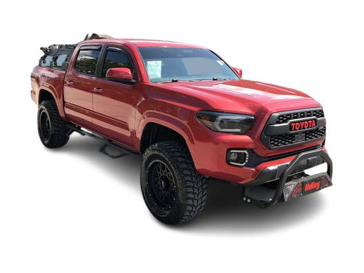 Thumbnail: 2018 Toyota Tacoma - 20
