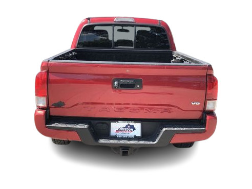 Thumbnail: 2016 Toyota Tacoma - 5
