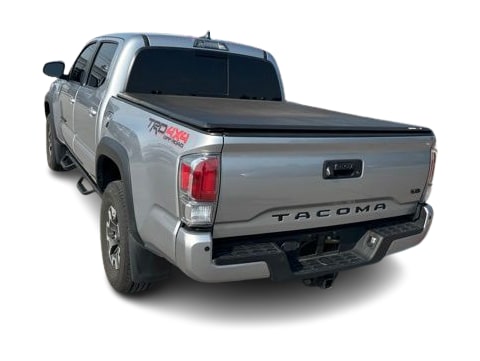 Thumbnail: 2021 Toyota Tacoma - 21
