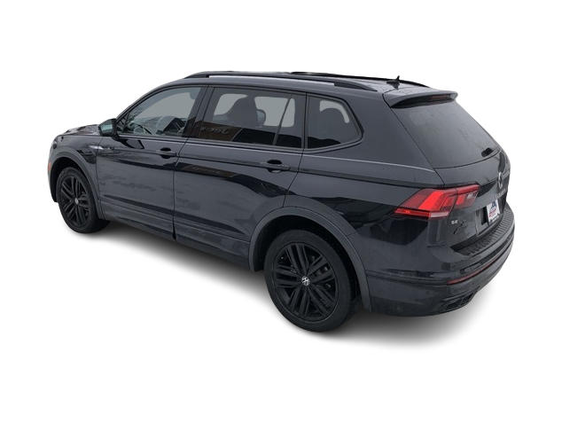 Thumbnail: 2022 Volkswagen Tiguan - 4
