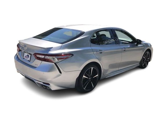 Thumbnail: 2018 Toyota Camry - 17