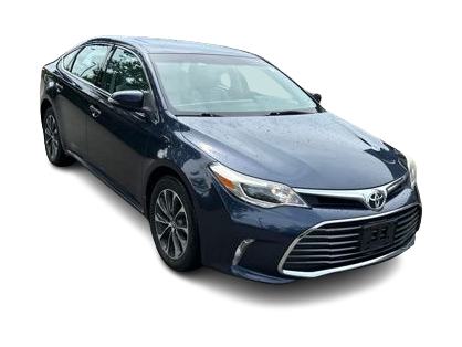 Thumbnail: 2016 Toyota Avalon - 18