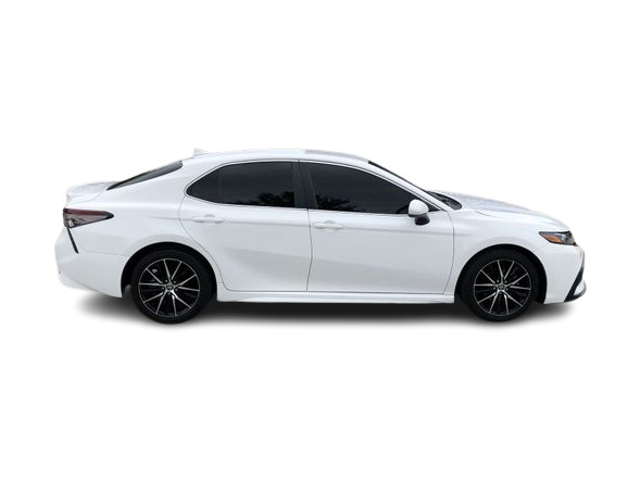 Thumbnail: 2021 Toyota Camry - 18