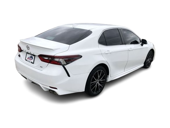 Thumbnail: 2021 Toyota Camry - 17
