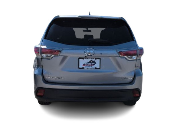 Thumbnail: 2016 Toyota Highlander - 5