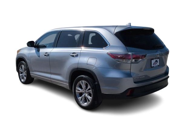 Thumbnail: 2016 Toyota Highlander - 4