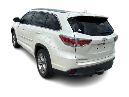 Thumbnail: 2016 Toyota Highlander - 20