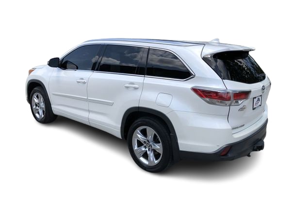 Thumbnail: 2016 Toyota Highlander - 4