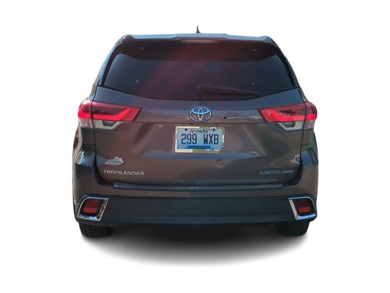 Thumbnail: 2017 Toyota Highlander - 5
