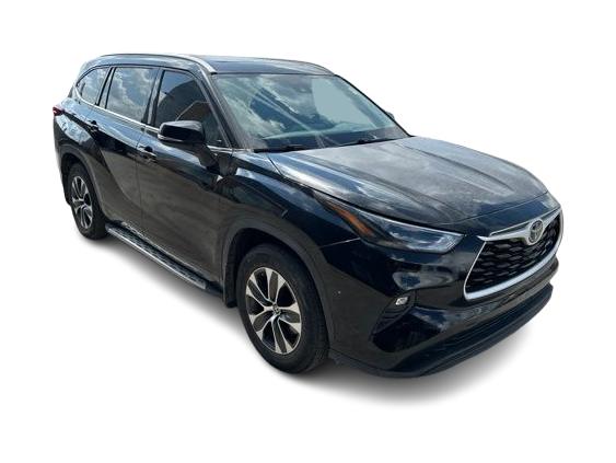 Thumbnail: 2022 Toyota Highlander - 24