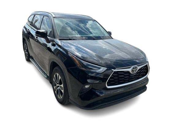 Thumbnail: 2022 Toyota Highlander - 26