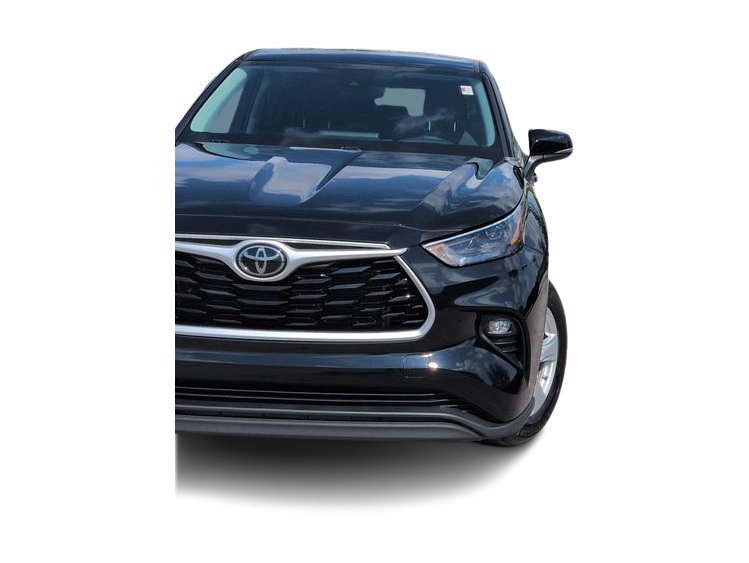 Thumbnail: 2023 Toyota Highlander - 24