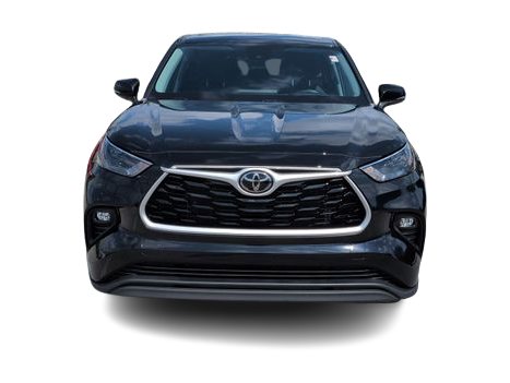 Thumbnail: 2023 Toyota Highlander - 6