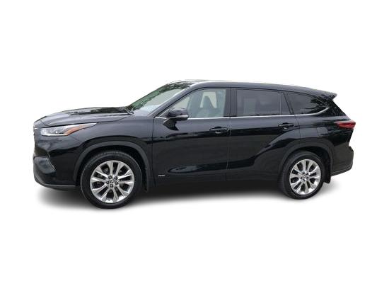 Thumbnail: 2023 Toyota Highlander - 3
