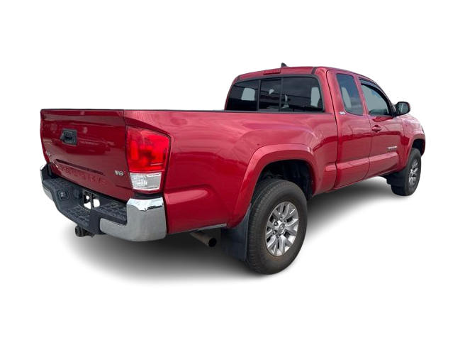 Thumbnail: 2017 Toyota Tacoma - 14