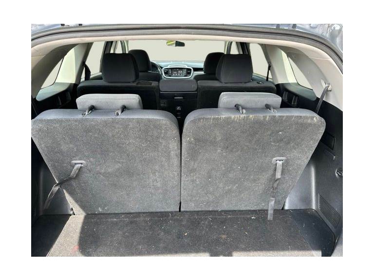 Thumbnail: 2020 Kia Sorento - 10