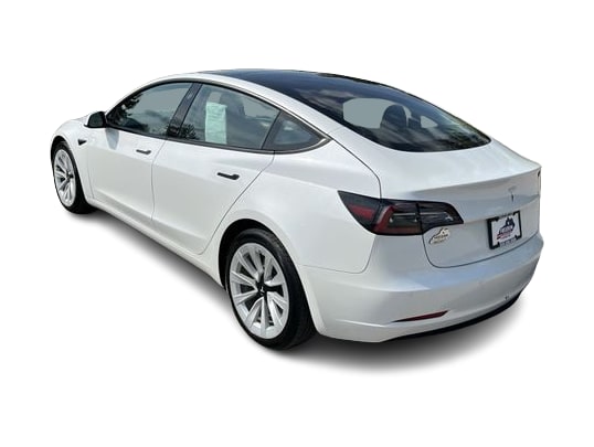 Thumbnail: 2021 Tesla Model 3 - 4