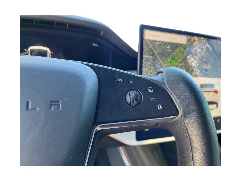 Thumbnail: 2022 Tesla Model X - 25