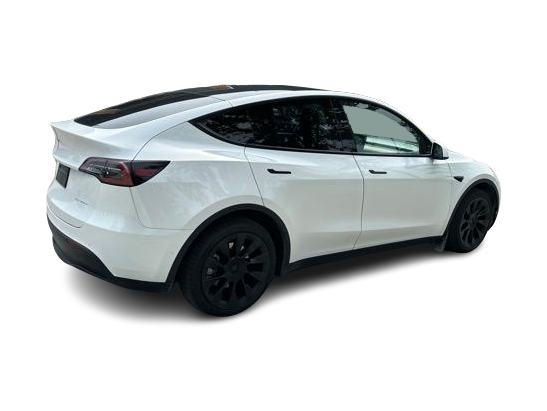 Thumbnail: 2022 Tesla Model Y - 22