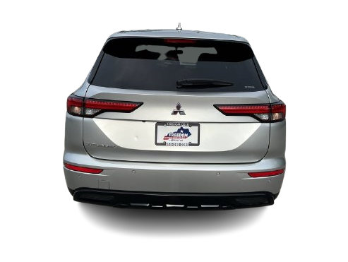 Thumbnail: 2022 Mitsubishi Outlander - 5