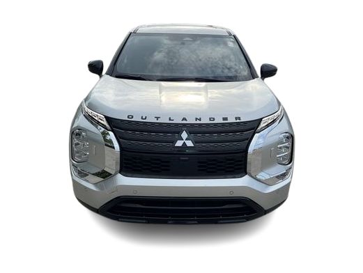 Thumbnail: 2022 Mitsubishi Outlander - 6