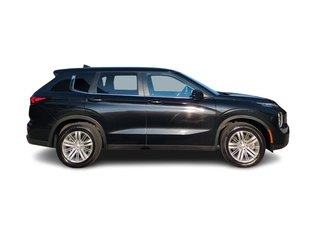 Thumbnail: 2024 Mitsubishi Outlander - 23