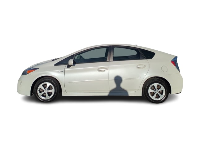 Thumbnail: 2015 Toyota Prius - 3