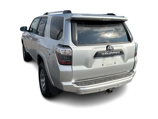Thumbnail: 2014 Toyota 4Runner - 15