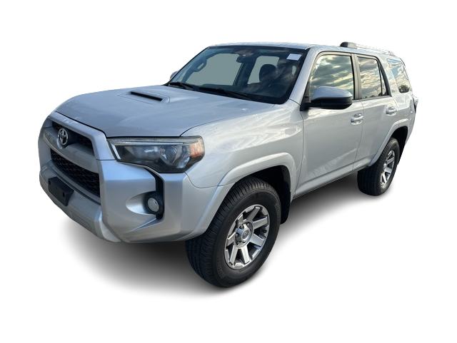 Thumbnail: 2014 Toyota 4Runner - 13