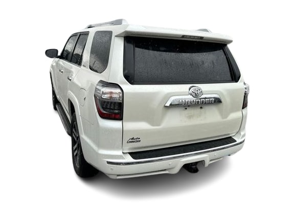 Thumbnail: 2016 Toyota 4Runner - 21