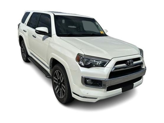 Thumbnail: 2016 Toyota 4Runner - 24