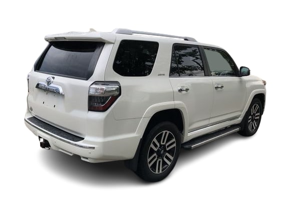 Thumbnail: 2020 Toyota 4Runner - 17